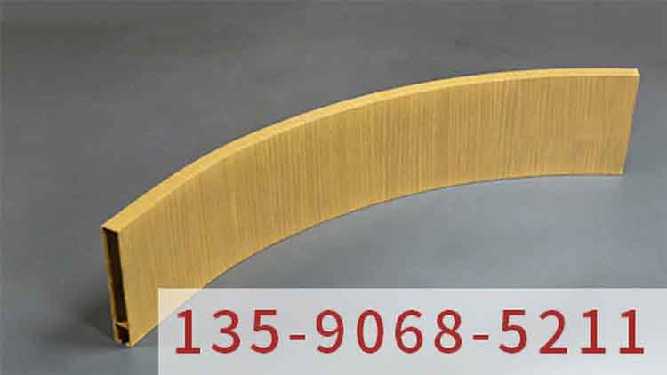 木紋鋁單板之融合自然美學與現(xiàn)代科技的裝飾材料